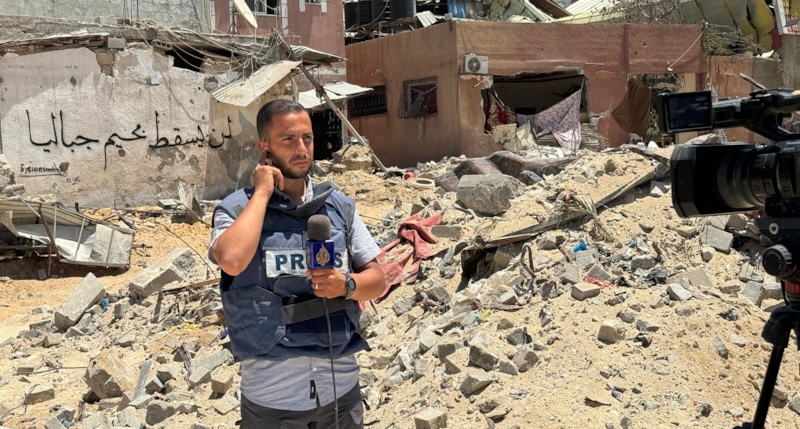 Анас аш-Шариф — репортер катарского канала «Аль-Джазира»