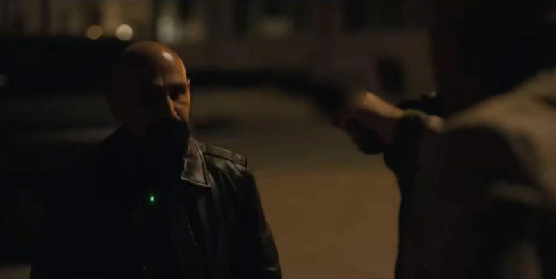 Роберт Ласардо в фильме «Голливудская выдержка» Роберт Ласардо в фильме «Голливудская выдержка»