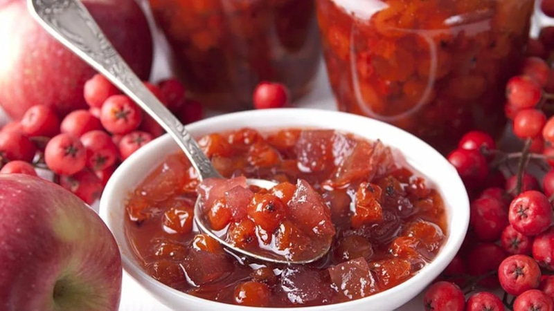 Варенье из яблок и рябины: вкус осени
