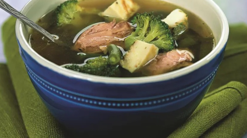 Зеленый суп: овощи и суфле