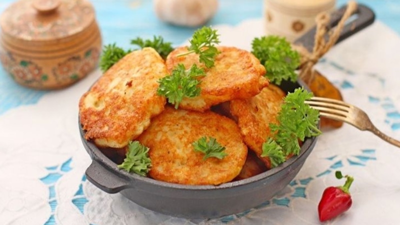 Болиньяс из трески: хрустящая закуска