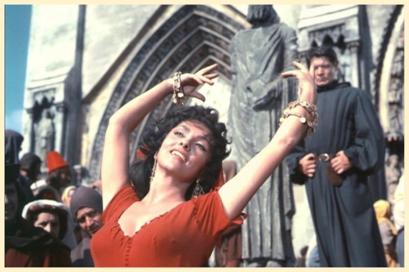 Кадр из фильма «Собор Парижской Богоматери»