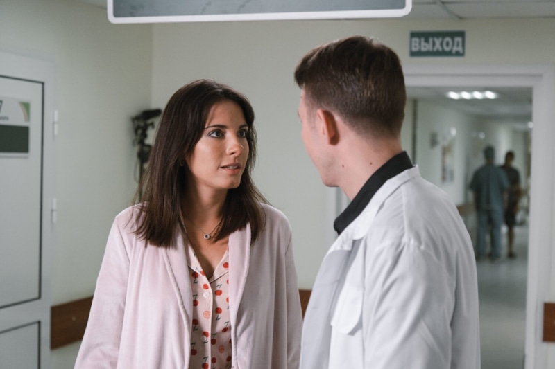 Алина Мазненкова в мелодраме «Чужой ребенок» Алина Мазненкова в мелодраме «Чужой ребенок»