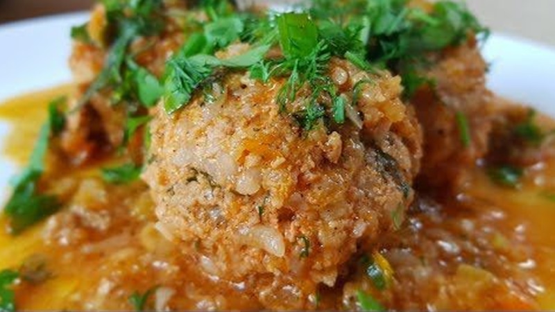 Фрикадельки в шелковом соусе: просто тают во рту Фрикадельки в шелковом соусе: просто тают во рту