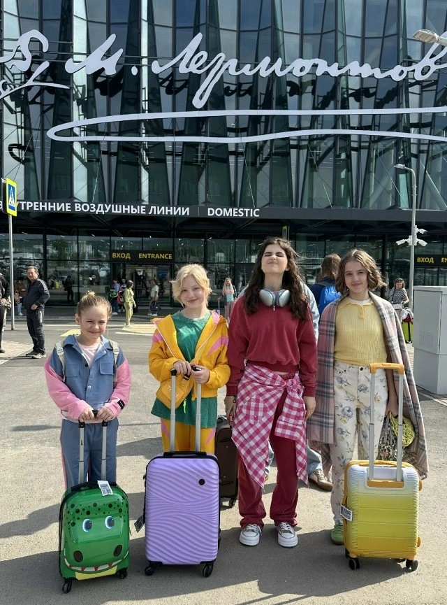 Полина Айнутдинова, Ева Смирнова, Полина Денисова, Виталия Корниенко