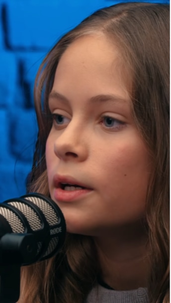 Алена Малахова в «Сарафан Шоу»