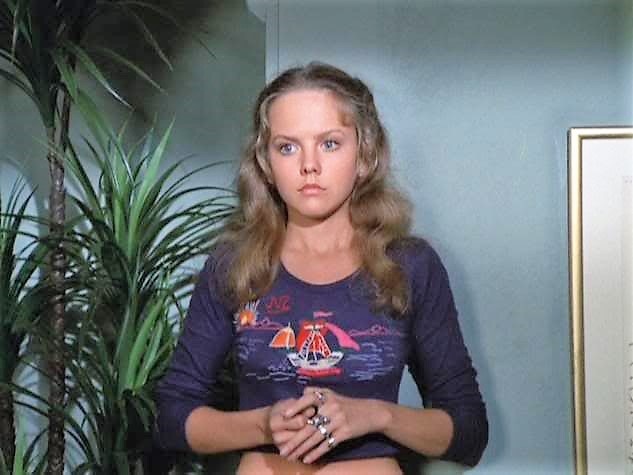 Линда Перл в молодости