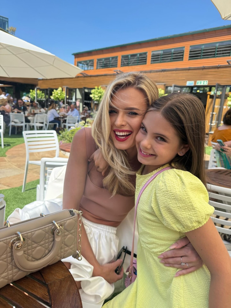 Надежда Бычкова с дочерью