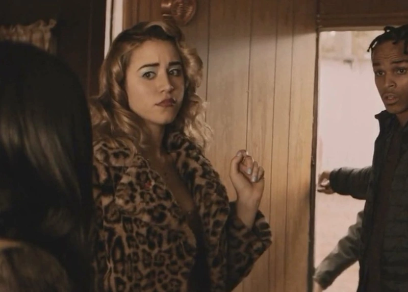 Кэйли Кауэн в фильме «Страна чудес Вилли»