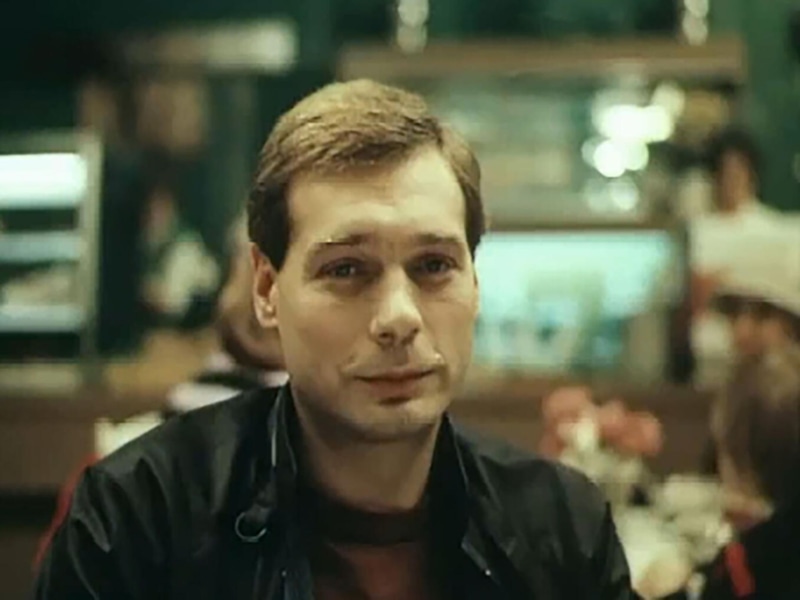 Игорь Янковский в фильме «Колье Шарлотты»