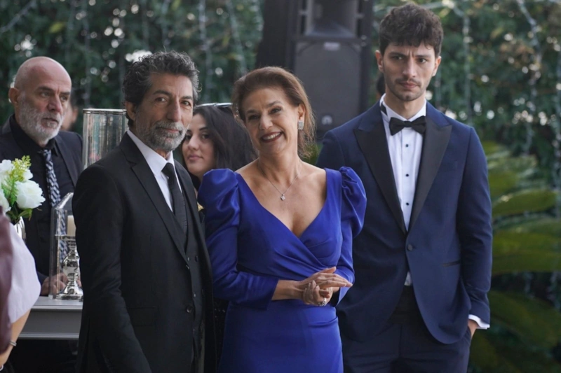 Кадр из сериала «Я  так долго ждал тебя»