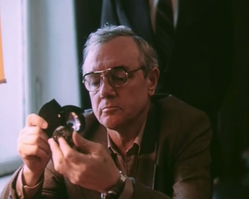 Кирилл Лавров в фильме «Колье Шарлотты»