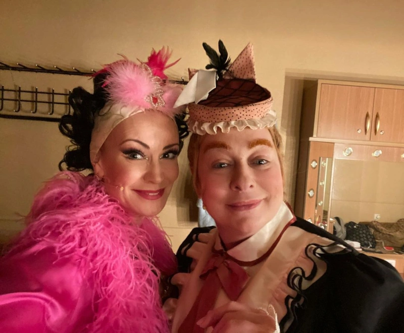 Нонна Гришаева и Мария Аронова