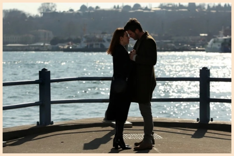 Кадр из сериала «Столкновение»