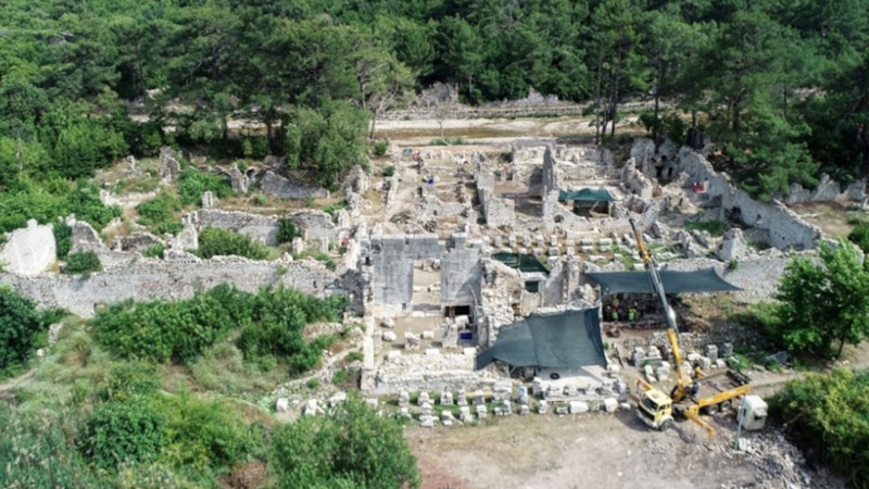 Мозаика Олимпа: надпись V века Мозаика Олимпа: надпись V века