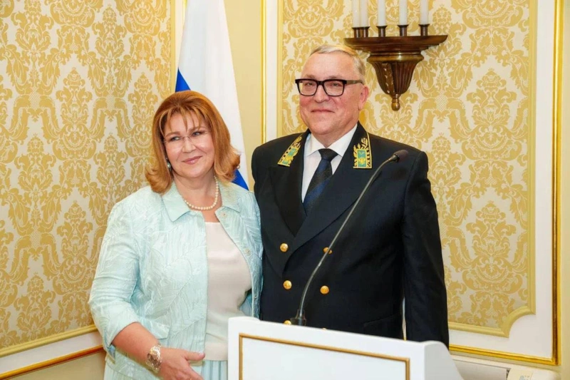 Дмитрий Любинский с женой