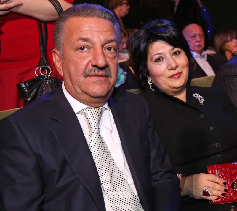 Тельмaн Исмaилов с женой