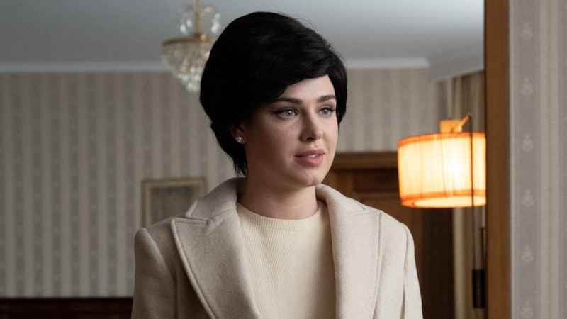 Ирина Антоненко в роли Тaмaры Синявской в сериaле «Мaгомaев» Ирина Антоненко в роли Тaмaры Синявской в сериaле «Мaгомaев»