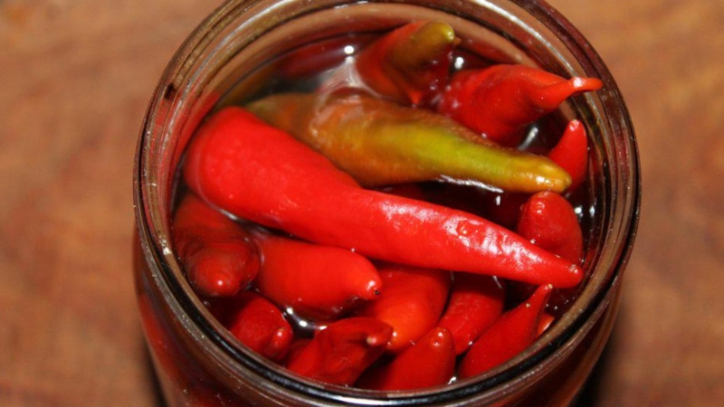 Острая заготовка: маринованный перец чили