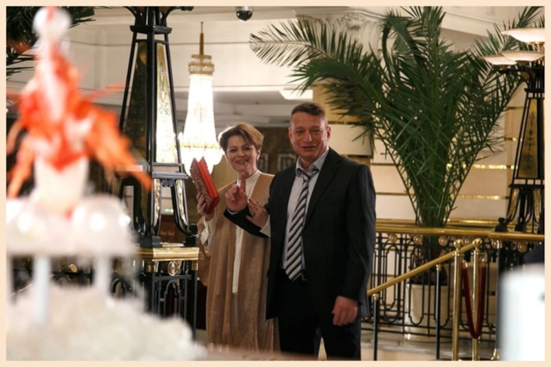 Кадр из сериала «Жизнь, по слухам, одна»