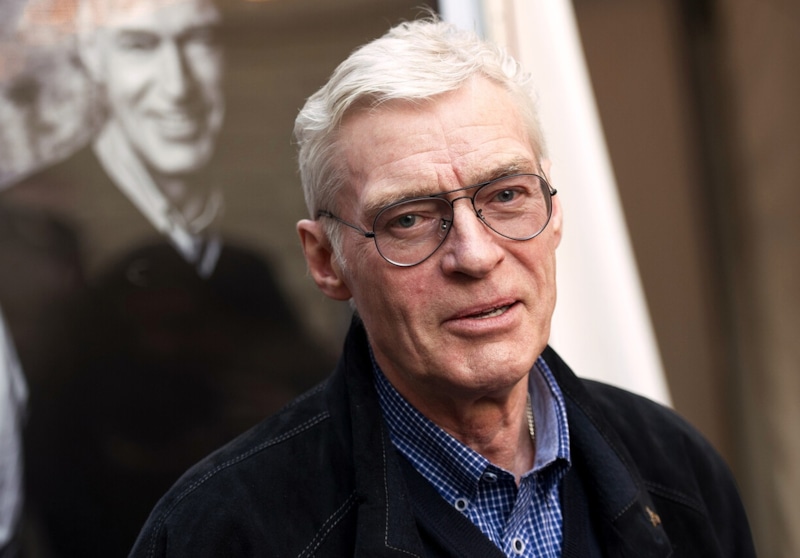 Борис Щербаков сбежал из больницы после сложной операции Борис Щербаков сбежал из больницы после сложной операции