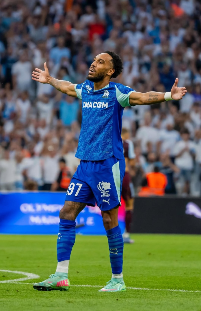 Пьер-Эмерик Обамеянг в «Марселе» Пьер-Эмерик Обамеянг в «Марселе»