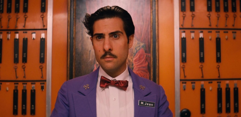 Джейсон Шварцман в сериале «Отель „Гранд Будапешт“»