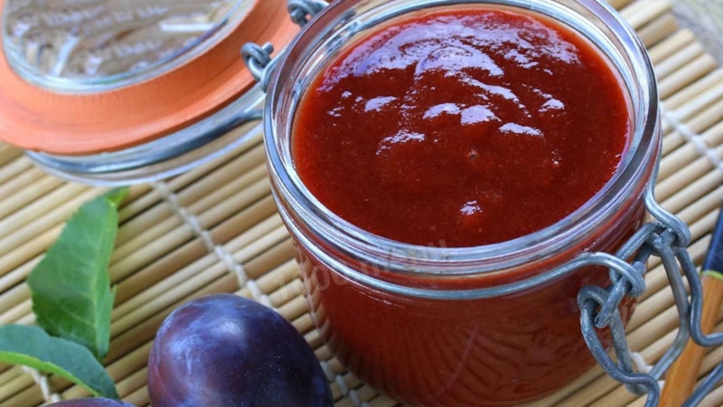 Густой соус: слива с можжевельником и тимьяном
