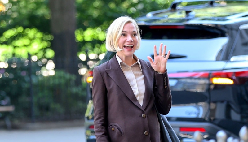 Мишель Уильямс призналась, что наняла суррогатную мать для четвертого ребенка