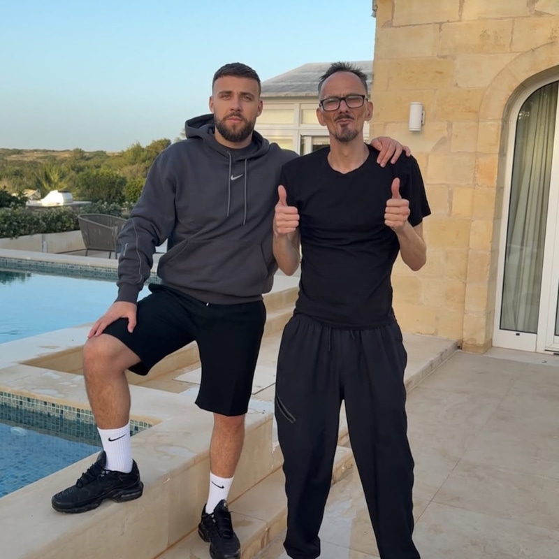 Оуэн Сеназандотти (Наруто) и Жан Порманов