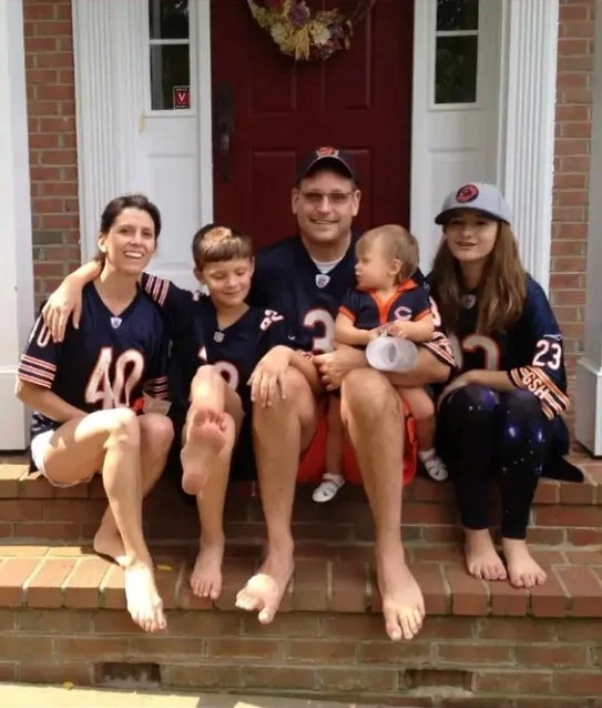 Майкл Глосс с семьей