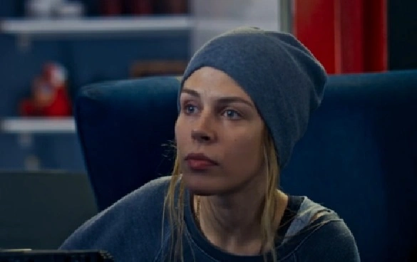 Маруся Зыкова в фильме «Лондонград. Знай наших!» Маруся Зыкова в фильме «Лондонград. Знай наших!»