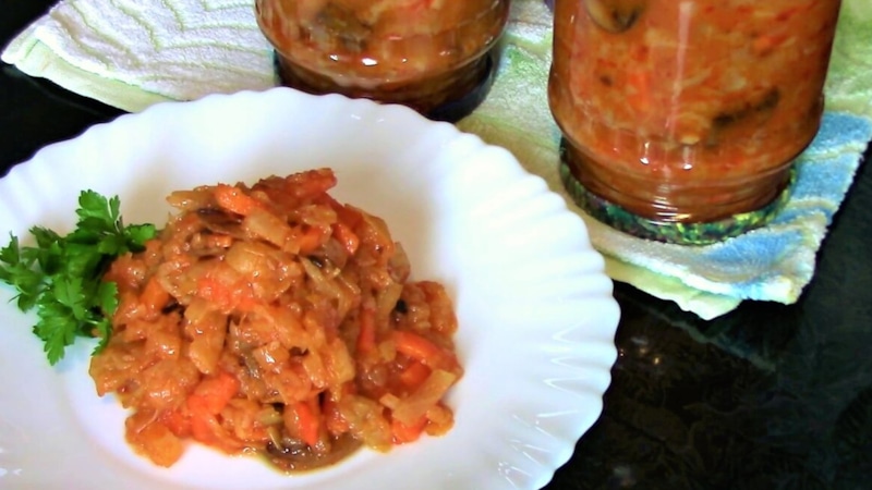 Домашняя консервация: солянка с грибами на зиму