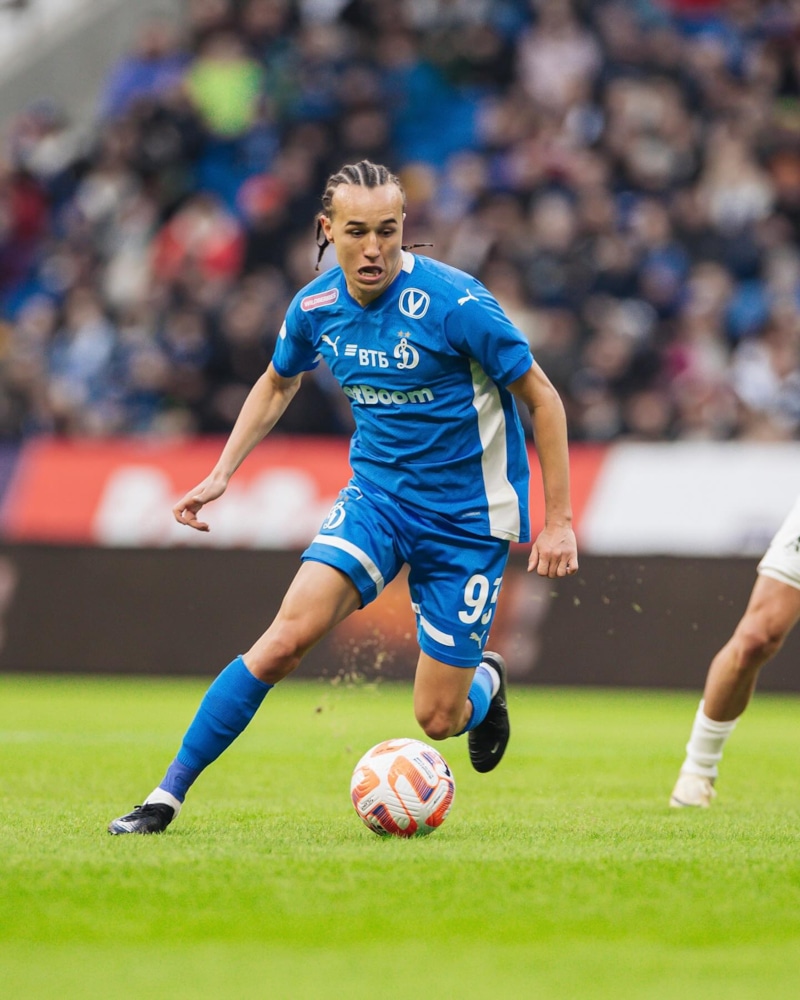 Диего Лаксальт в «Динaмо» Диего Лаксальт в «Динaмо»