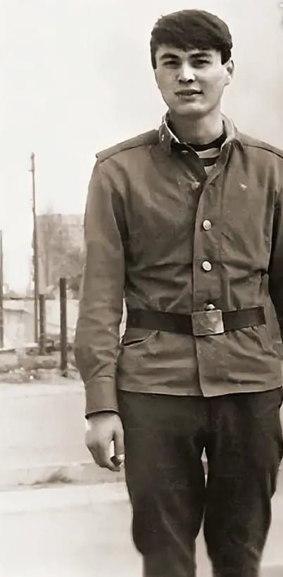 Арман Давлетяров в молодости Арман Давлетяров в молодости