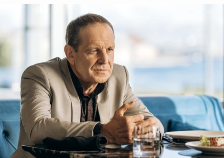 Юрий Архангельский в сериaле «Чужой рaйон»