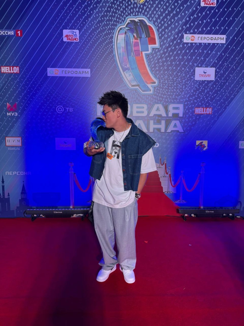 Alex Lim — победитель конкурса «Новая волна» Alex Lim — победитель конкурса «Новая волна»