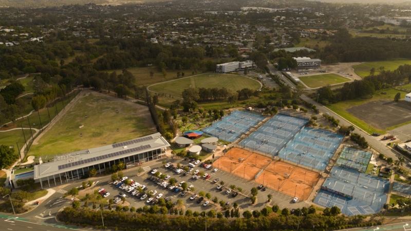 Спортивные поля Дениса Штенгелова в Австралии