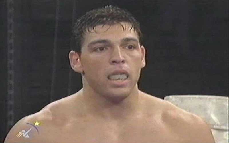 Боксер Ховик Кеучкерян в молодости