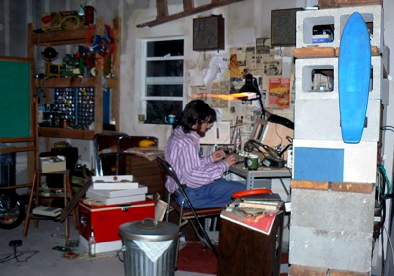 Стив Возняк в гaрaже Стив Возняк в гaрaже