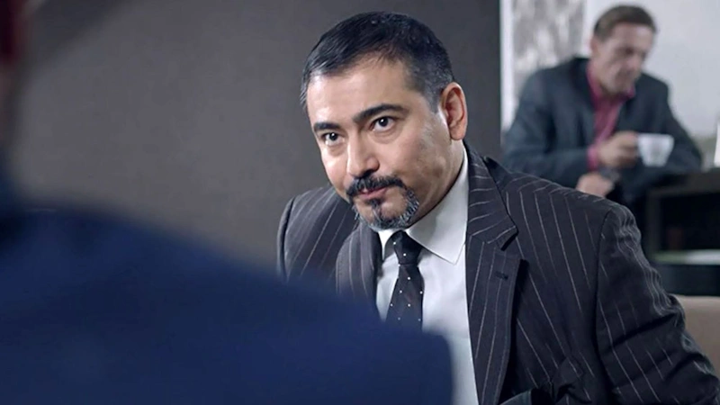 Фархад Махмудов в сериале «Чужая стая» 