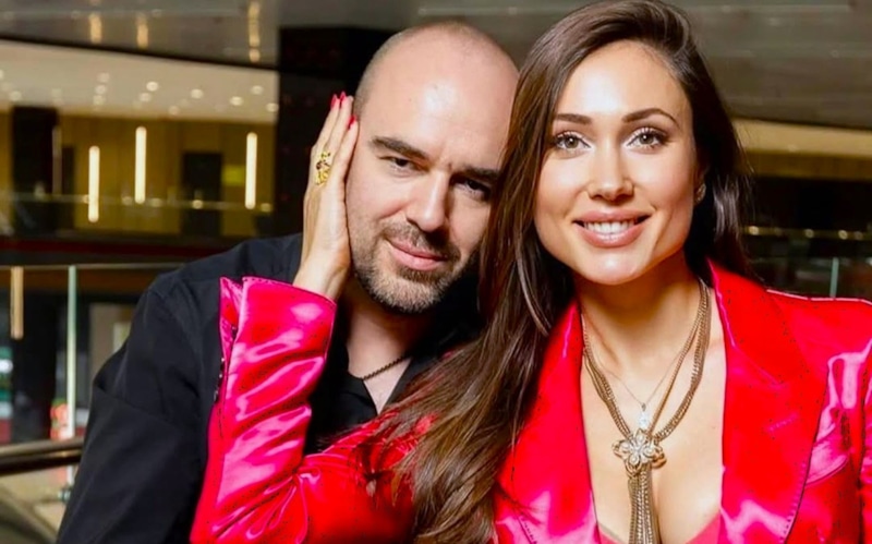 Жена миллиардера Товстика рассказала Малахову о колдовстве и любовном треугольнике