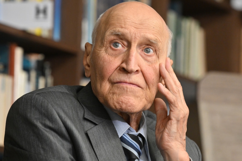 Дочери бросили Николая Дроздова