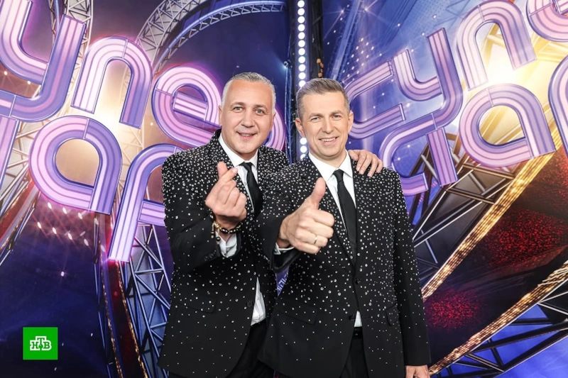 Группа «Динамит» в шоу «ВИА Суперстар!» Группа «Динамит» в шоу «ВИА Суперстар!»