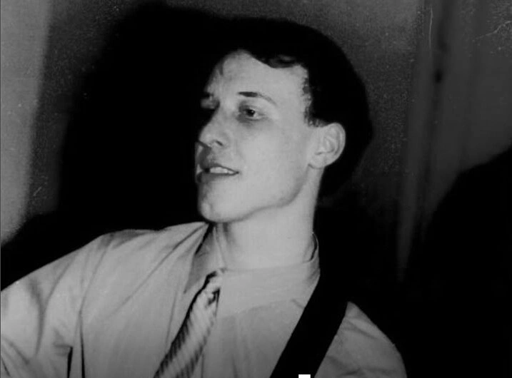 Денис Мaйдaнов в молодости Денис Мaйдaнов в молодости