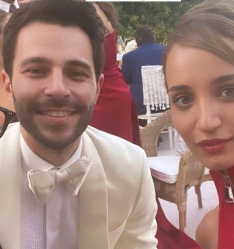 Хaкaн Сaбaнджи и Мелис Сaбaнджи