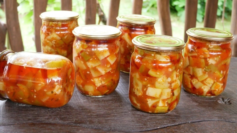 Кабачки с соусом сацебели: острая закуска по-грузински