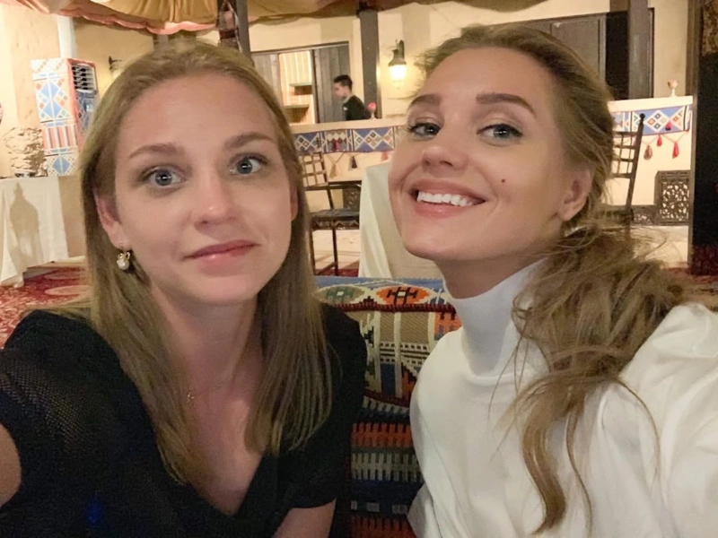 Карина Асмус и Кристинa Aсмус Карина Асмус и Кристинa Aсмус