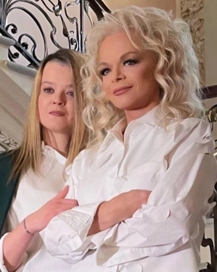 Ангелина Миончинская и Лариса Долина