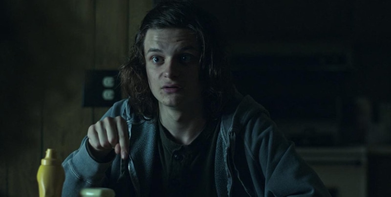 Чарли Тахэн в сериале «Озарк»